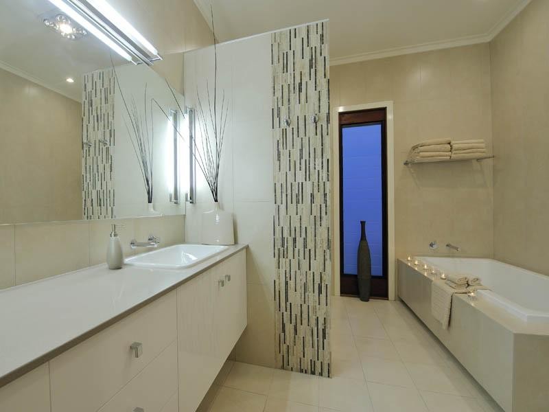 1 Power Street, Norman Park QLD 4170