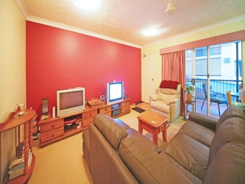 8/79 Lawson Street, Morningside QLD 4170