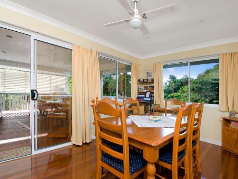 52 Elaroo Street, Morningside QLD 4170