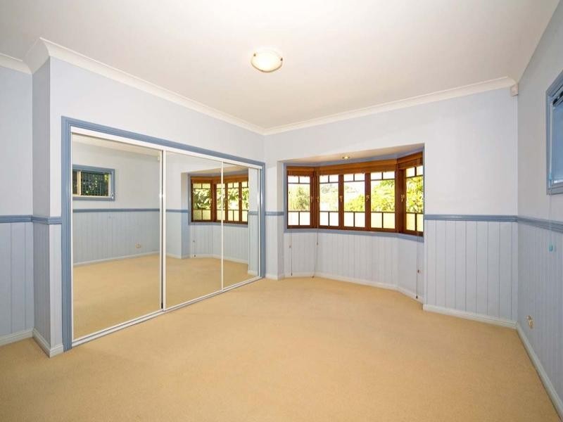 7 Forbes Street, Hawthorne QLD 4171