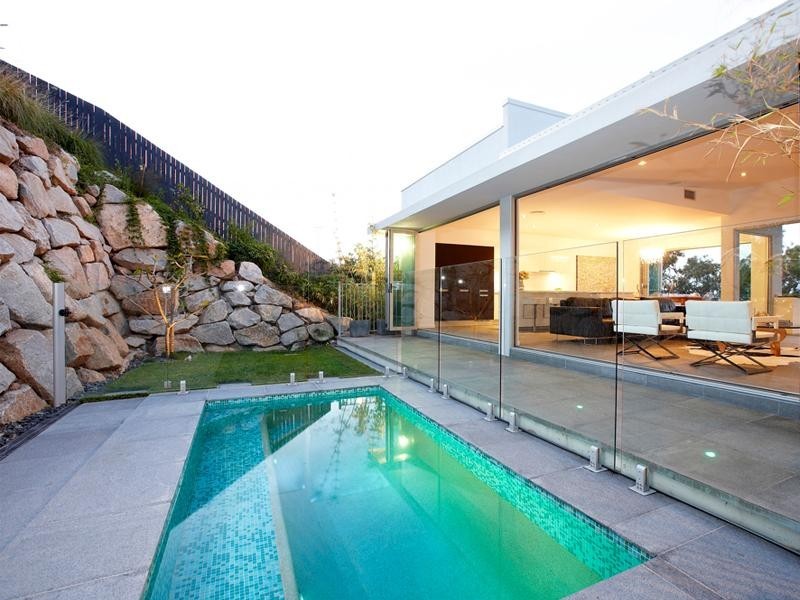 575 Royal Esplanade, Manly QLD 4179