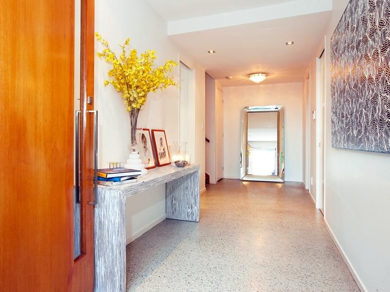 575 Royal Esplanade, Manly QLD 4179