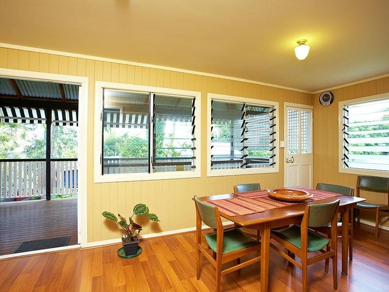 110 Philip Street, Hawthorne QLD 4171