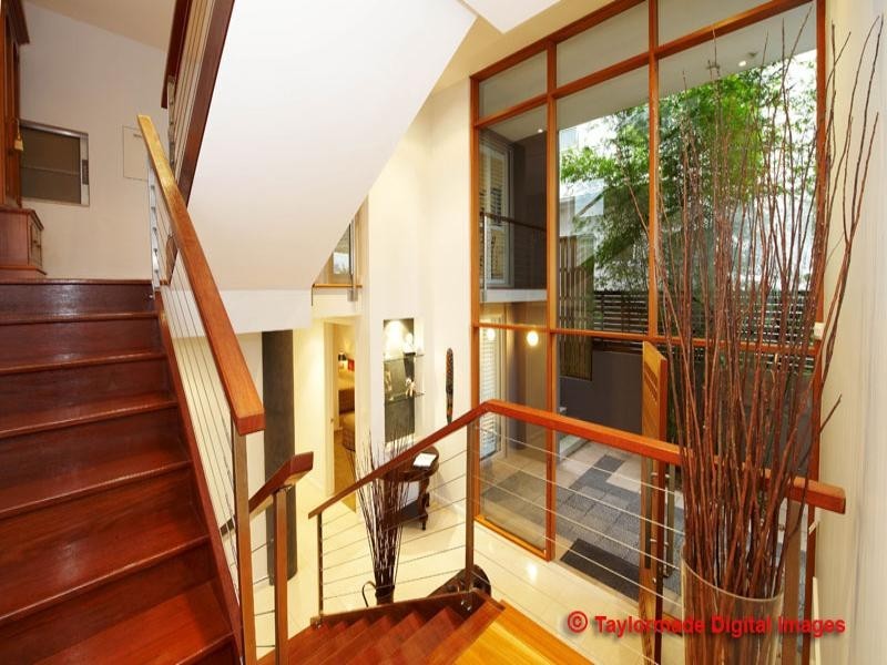 17 Wright Street, Balmoral QLD 4171