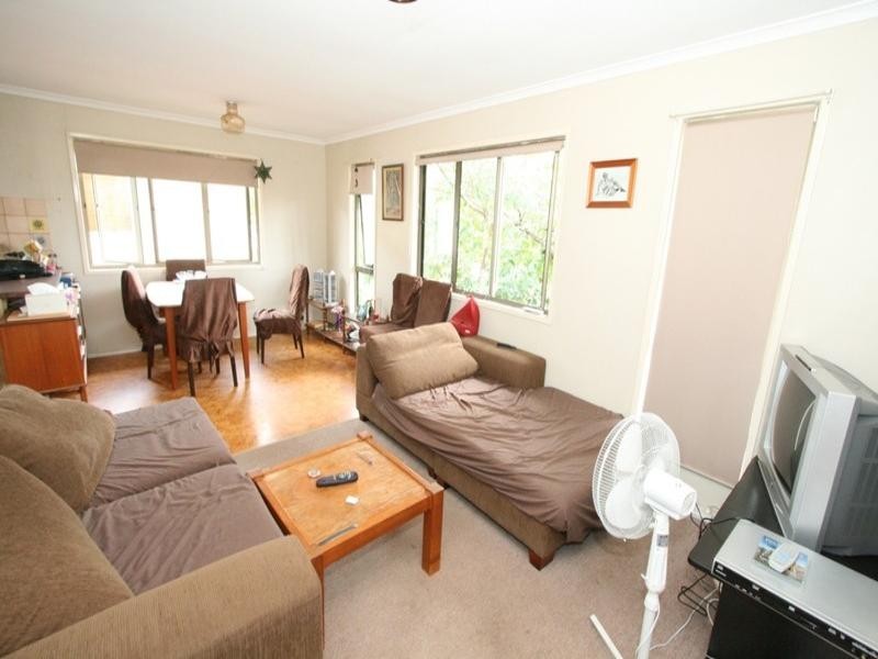 71 Gatling Road, Cannon Hill QLD 4170