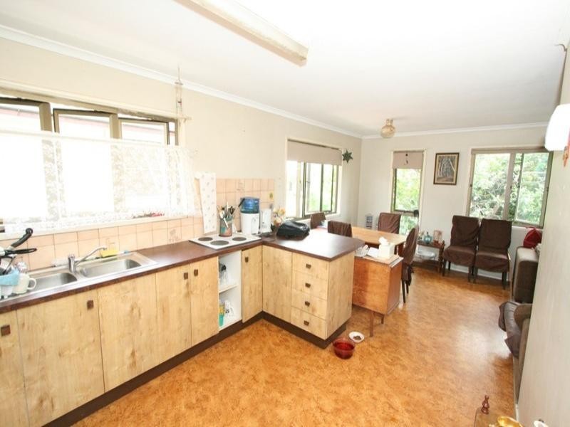 71 Gatling Road, Cannon Hill QLD 4170