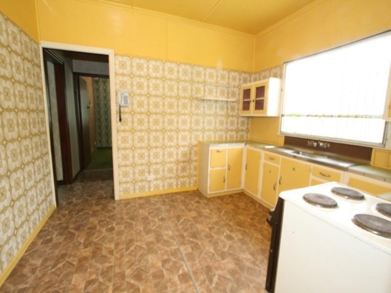 141 Dahlia Street, Cannon Hill QLD 4170