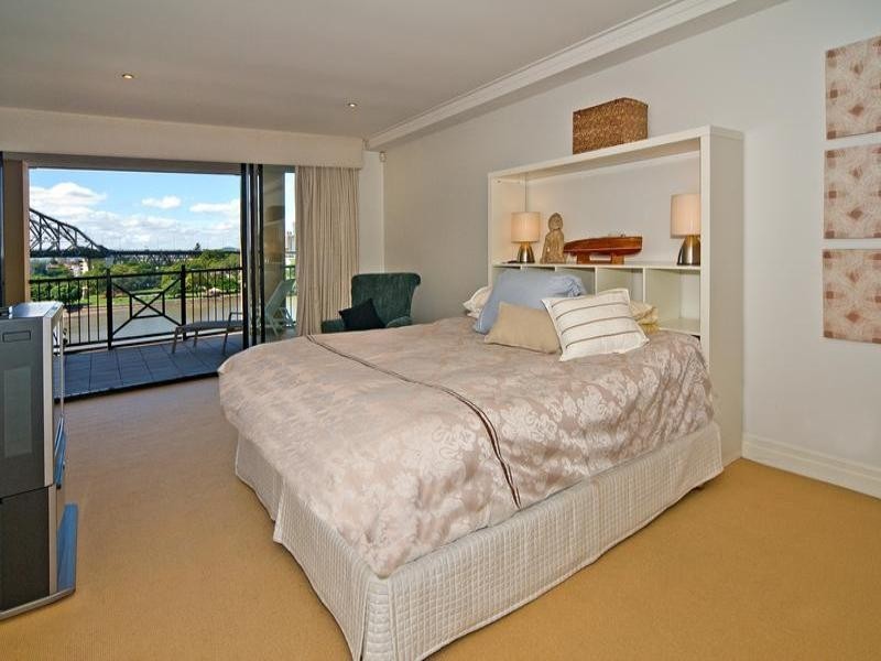 455 Adelaide Street, Brisbane QLD 4000