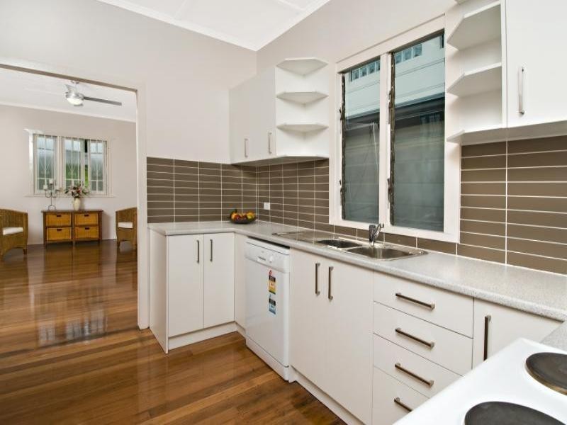 23 Brinawa Street, Camp Hill QLD 4152