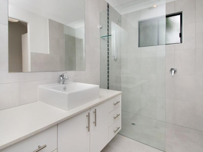 34 Aster Street, Cannon Hill QLD 4170