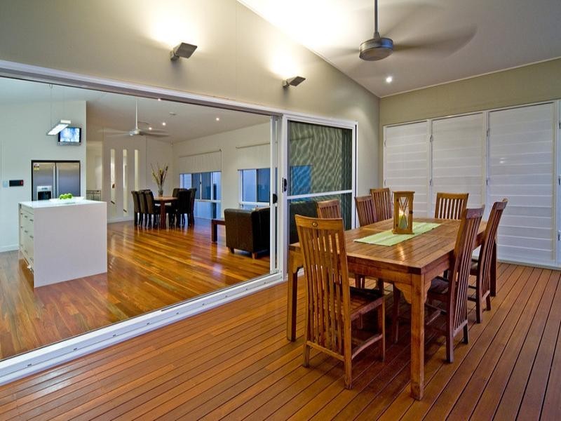 63 Lindsay Street, Hawthorne QLD 4171