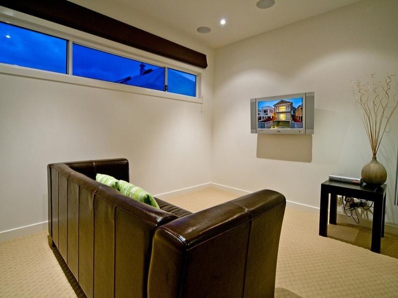 63 Lindsay Street, Hawthorne QLD 4171