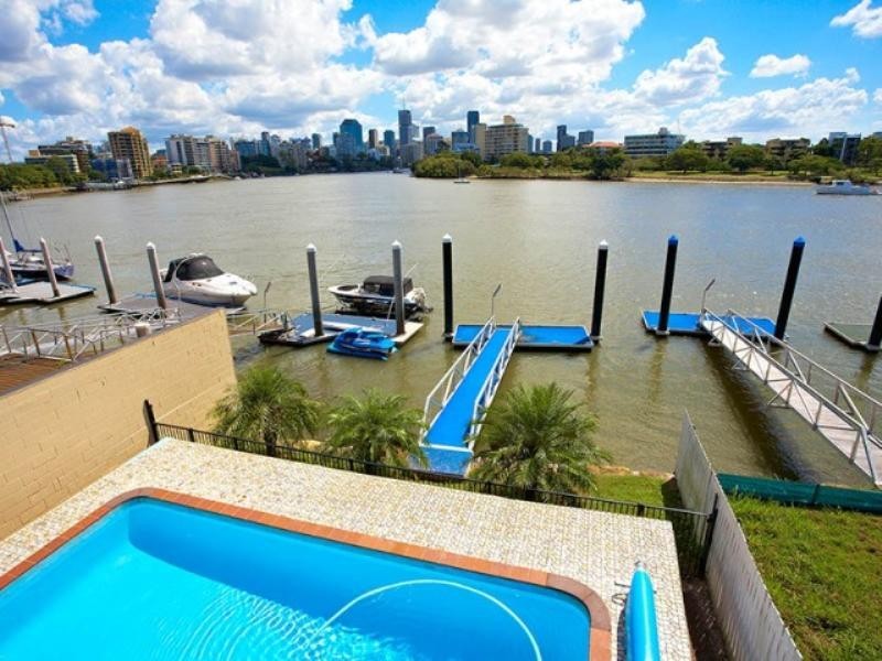 East Brisbane QLD 4169