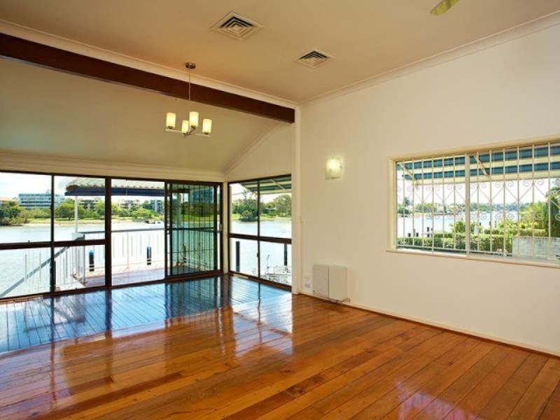 East Brisbane QLD 4169