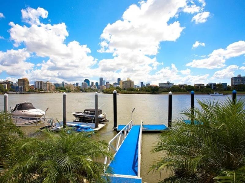 East Brisbane QLD 4169