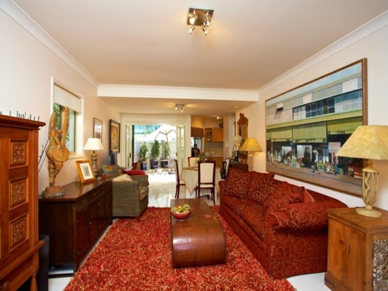 2/32 Sinclair Street, Kangaroo Point QLD 4169