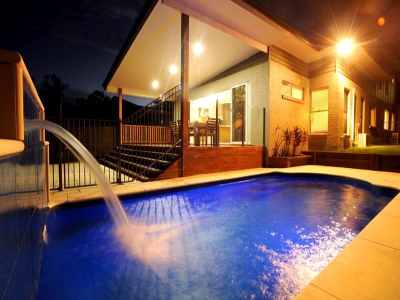 30 Talltrees Circuit, Wakerley QLD 4154