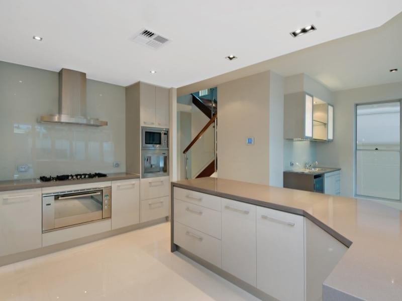 86A Stuart Street, Bulimba QLD 4171