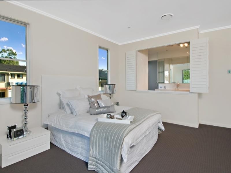 88 Stuart Street, Bulimba QLD 4171