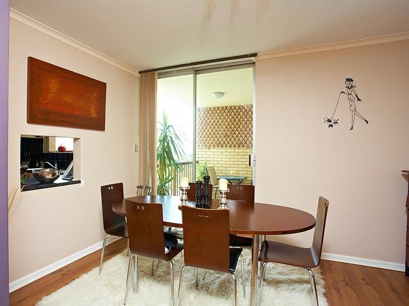 20/84 Norman Crescent, Norman Park QLD 4170