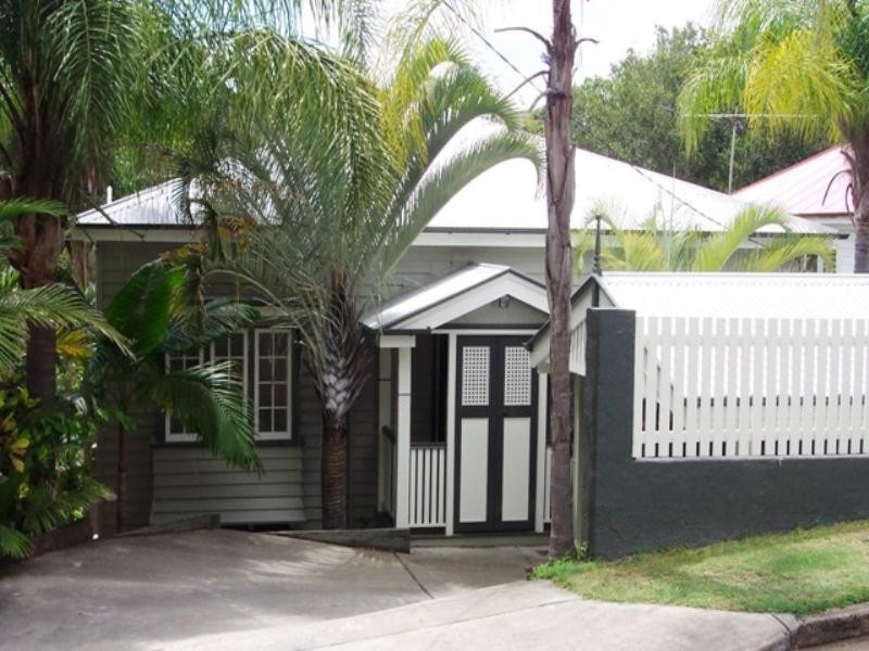 53 Wentworth Parade, Balmoral QLD 4171