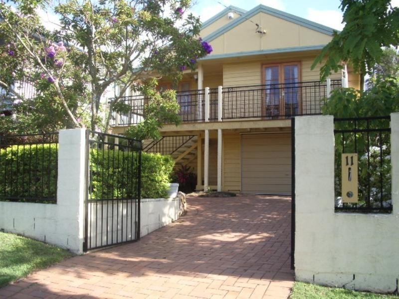 11 Leura Avenue, Hawthorne QLD 4171