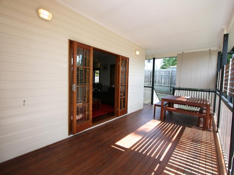 Seven Hills QLD 4170