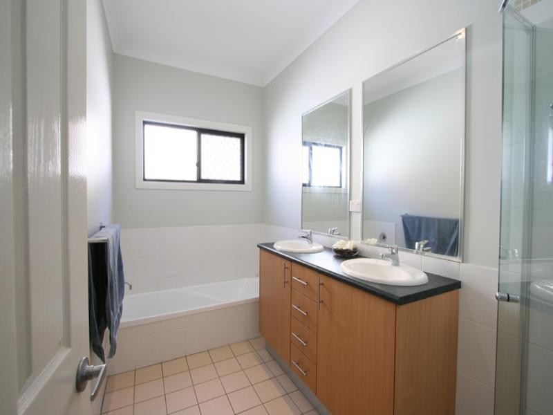 Seven Hills QLD 4170