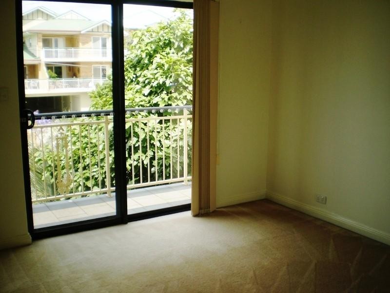 8/110 Pashen Street, Morningside QLD 4170