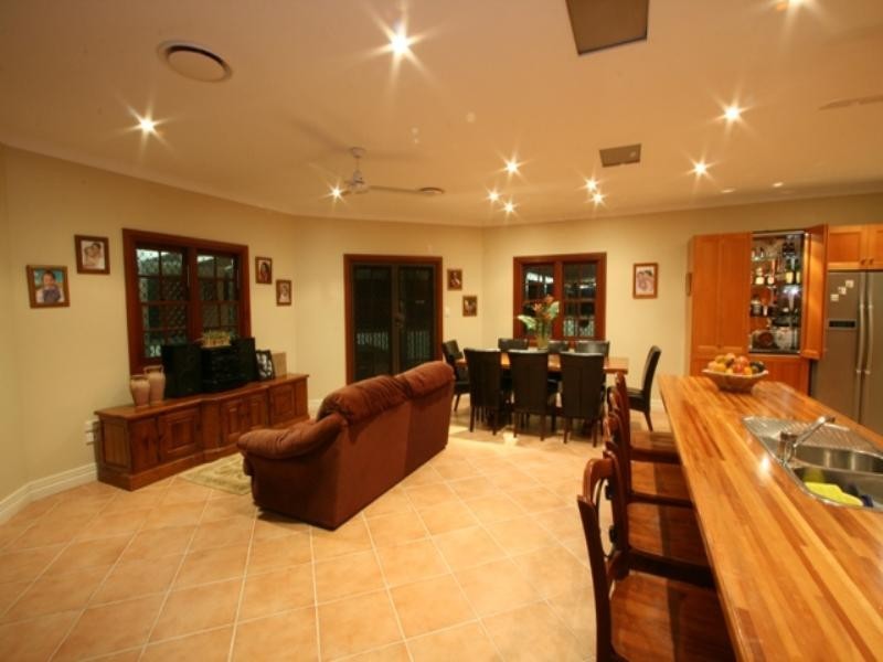 12 Gardner Road, Rochedale QLD 4123