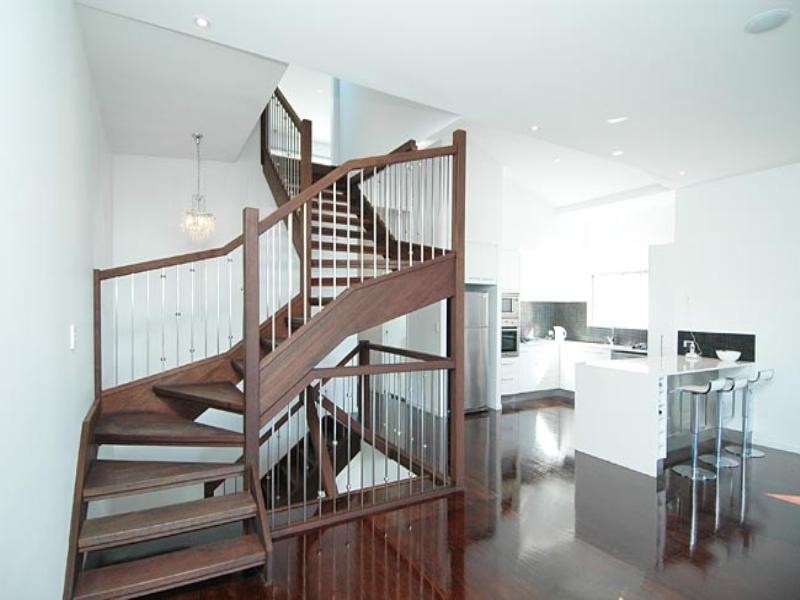 65 Miles Street, Hawthorne QLD 4171