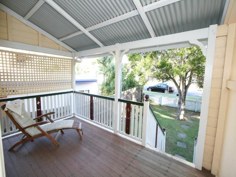 72 Camelia Street, Cannon Hill QLD 4170