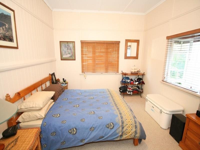 72 Camelia Street, Cannon Hill QLD 4170