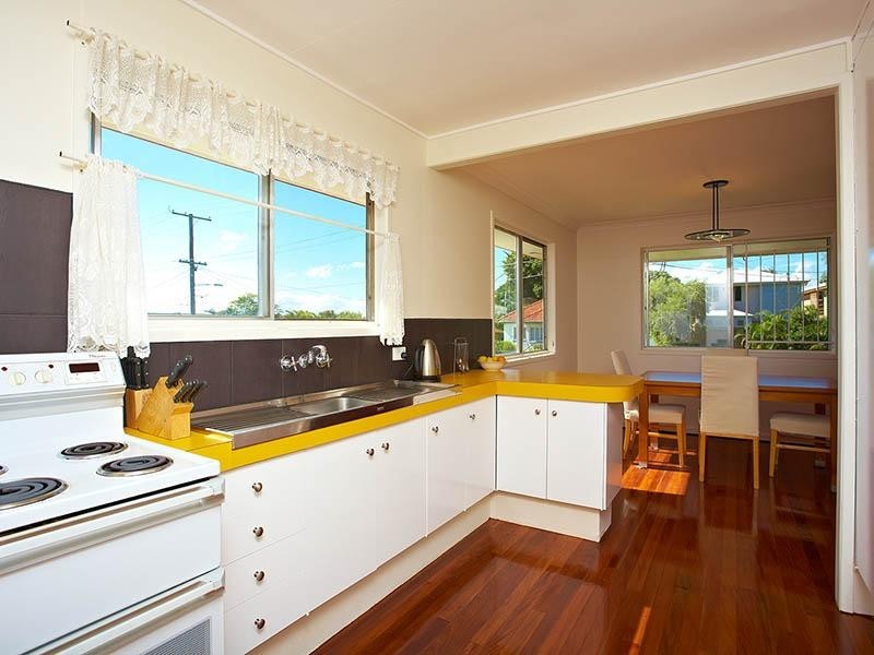 18 Gatling Street, Cannon Hill QLD 4170