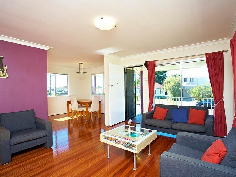 18 Gatling Street, Cannon Hill QLD 4170