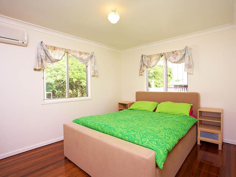 18 Gatling Street, Cannon Hill QLD 4170