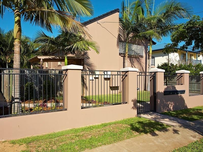 4/26 Barton Road, Hawthorne QLD 4171