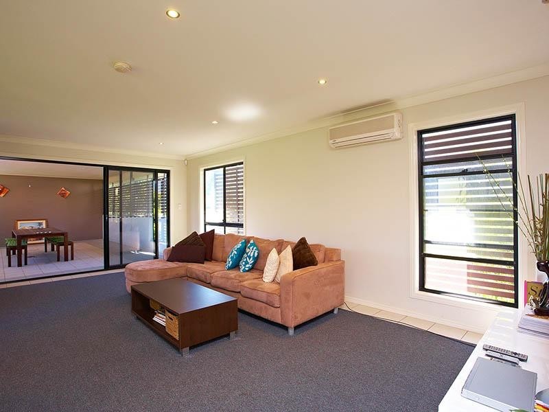 59A Riding Road, Hawthorne QLD 4171