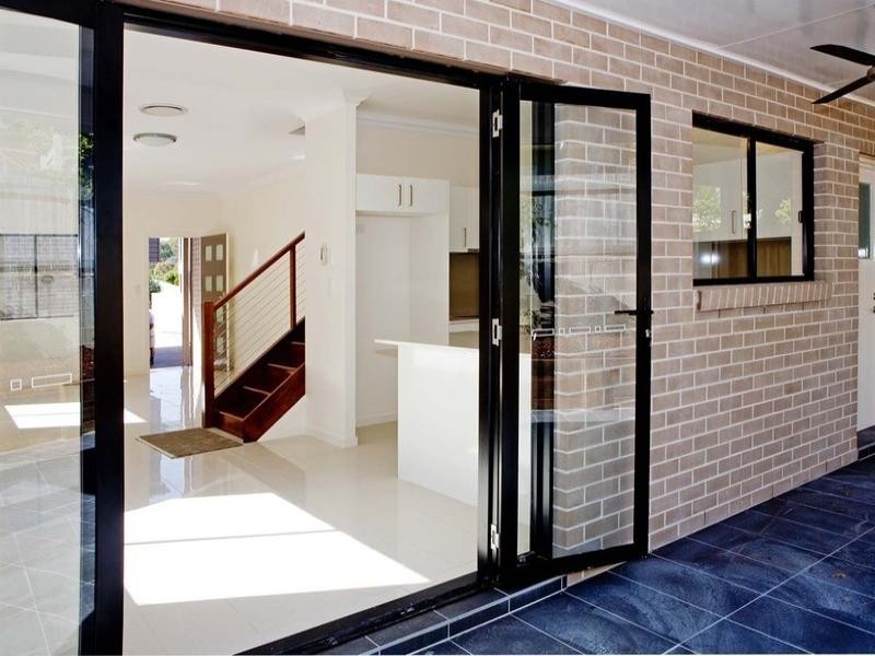 1-4/22 Orana Street, Carina QLD 4152