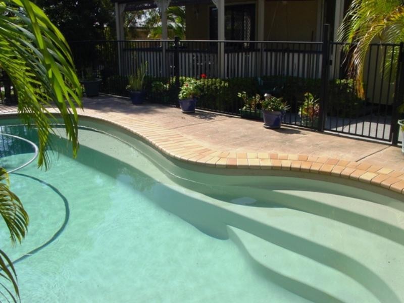 1848 Creek Road, Cannon Hill QLD 4170
