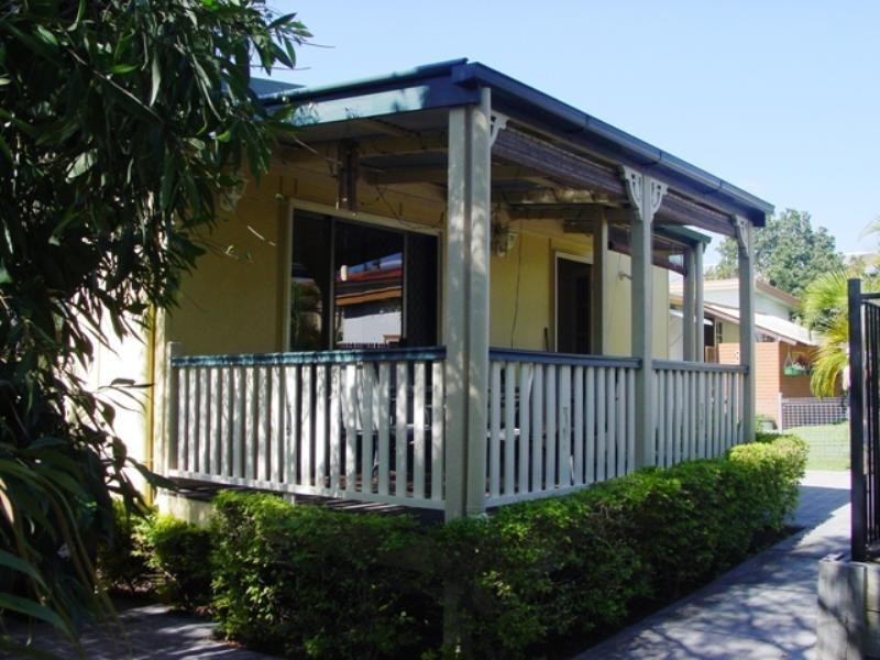 1848 Creek Road, Cannon Hill QLD 4170