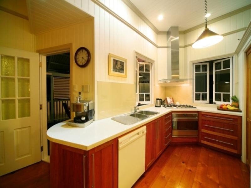 23 Orchard Street, Hawthorne QLD 4171