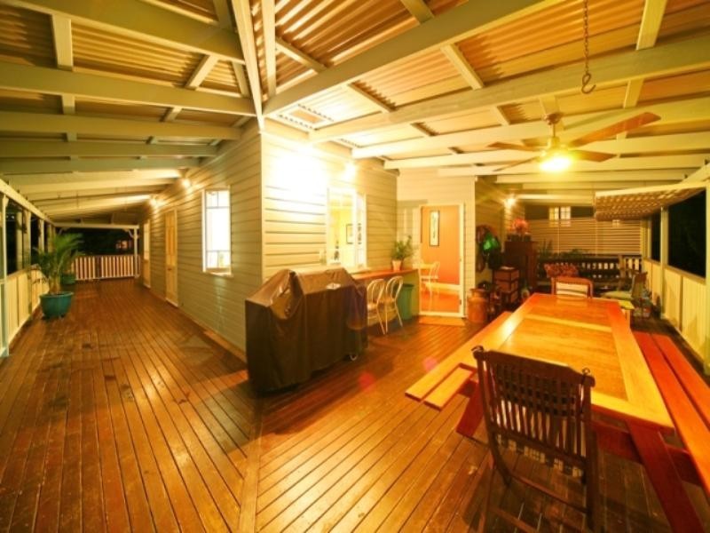 23 Orchard Street, Hawthorne QLD 4171