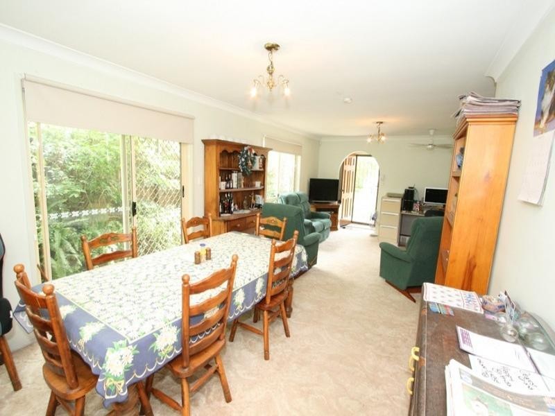 40 Moore Street, Morningside QLD 4170