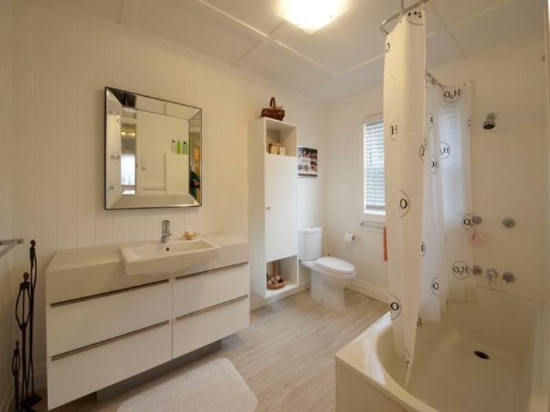 60 Leura Avenue, Hawthorne QLD 4171