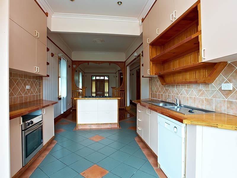 61 Longlands Street, East Brisbane QLD 4169