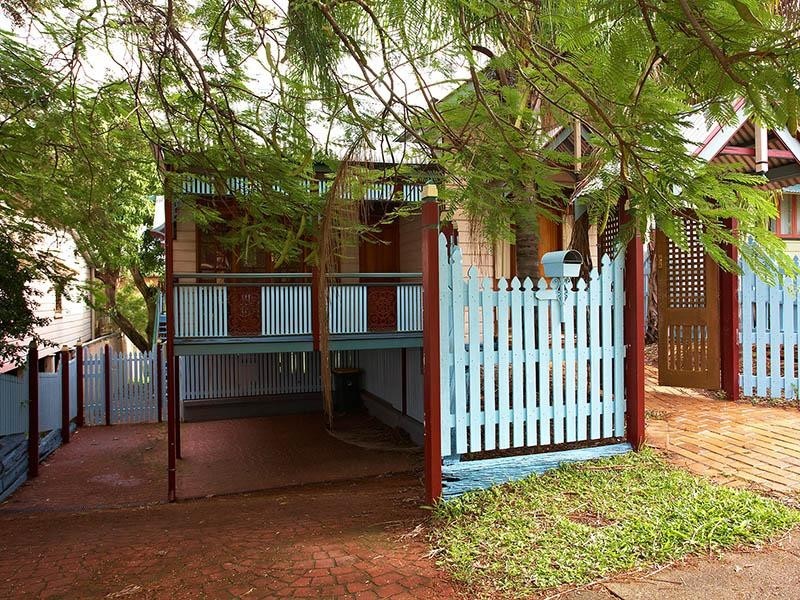 61 Longlands Street, East Brisbane QLD 4169