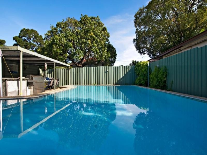 6 Ludwick Street, Cannon Hill QLD 4170