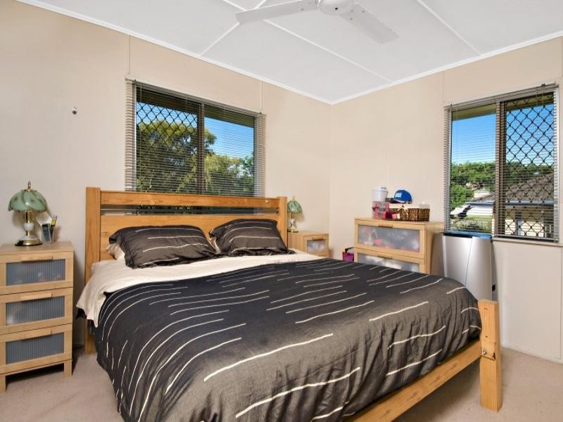 6 Ludwick Street, Cannon Hill QLD 4170