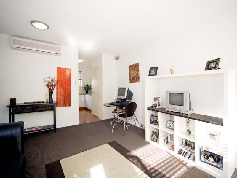 1/39 Kingsbury Street, Norman Park QLD 4170